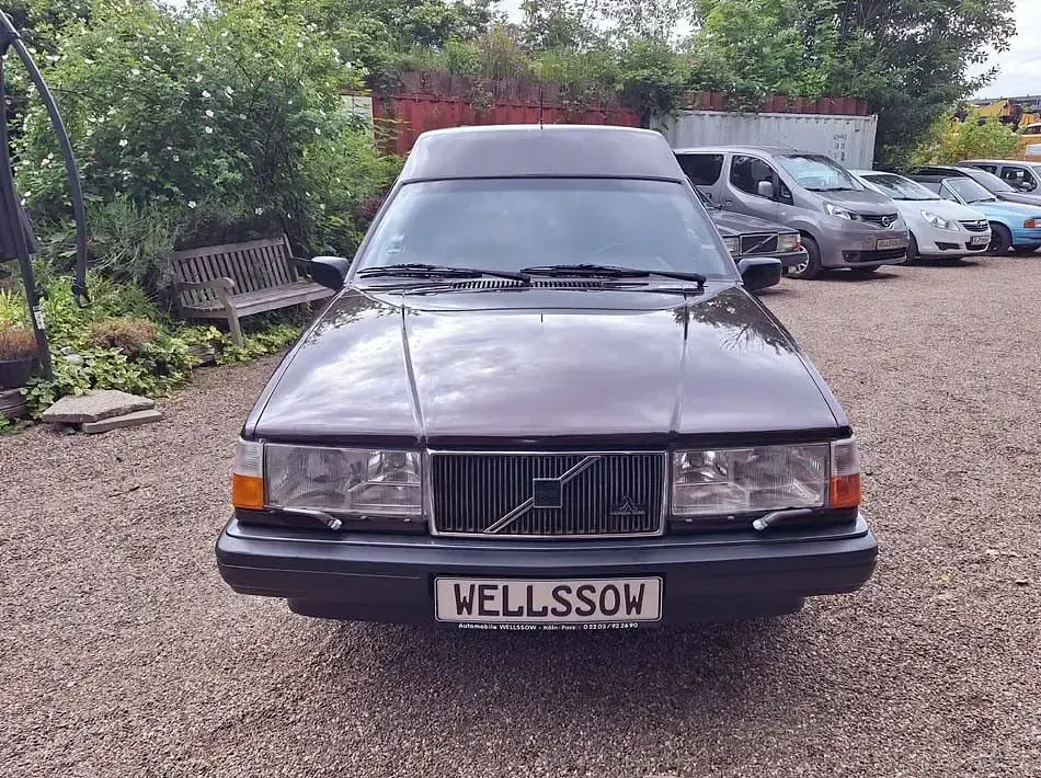 Occasion Volvo 940 131 ch (96 kW) 1992 Violet Break