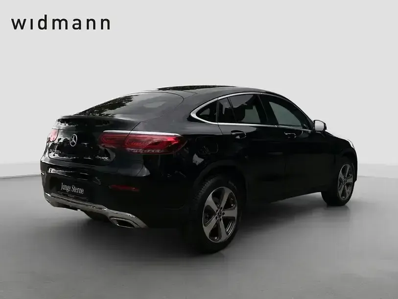 Gebraucht Mercedes GLC300e 320 PS (235 kW) 2021 Schwarz uni SUV