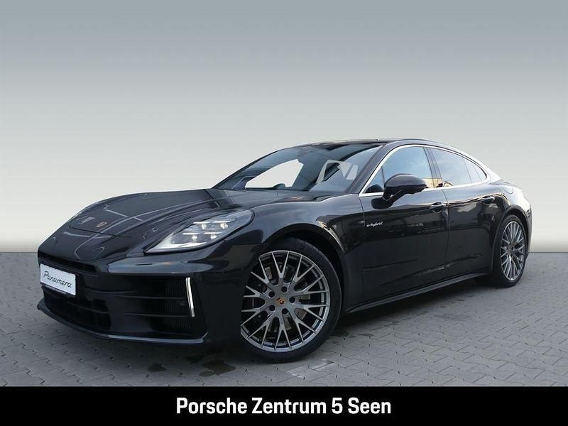 Neu Porsche Panamera 4 470 PS (345 kW) 2025 Vulkangraumetallic Limousine