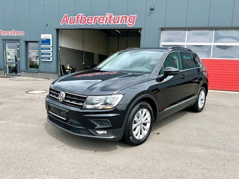 Schwarz Gebraucht 2018 VW Tiguan Comfortline SUV | 15.499 € (Fairer Preis) - Bild 1/4