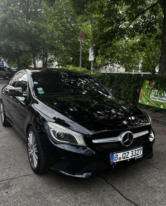 Schwarz Gebraucht 2016 Mercedes CLA200 Coupé | 17.000 € (Fairer Preis) - Bild 1/4
