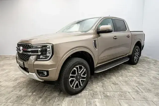 Gebraucht Ford Ranger Limited 170 PS (125 kW) 2023 Pyritsilber metallic Pickup