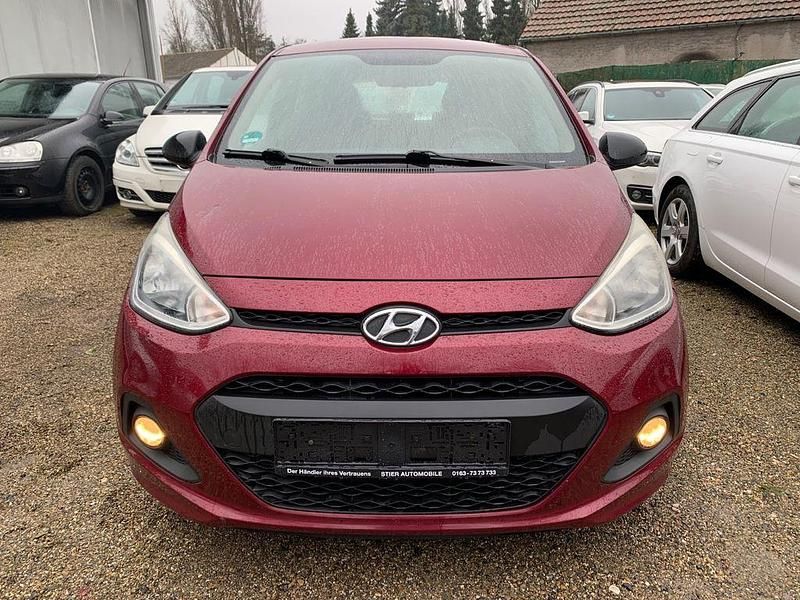 Rot Gebraucht 2014 Hyundai i10 Classic Kleinwagen | 2.750 € (Guter Preis) - Bild 1/4