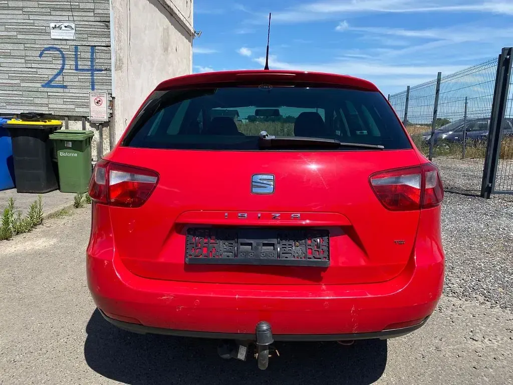 Gebraucht Seat Ibiza 90 PS (66 kW) 2014 Rot Limousine
