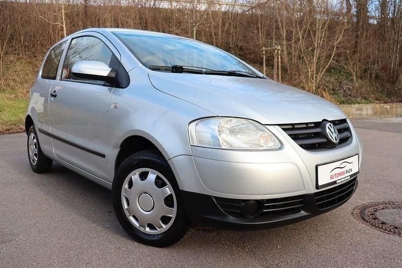 Second-hand VW Fox 54 CP (39 kW) 2008 Argintiu Hatchback