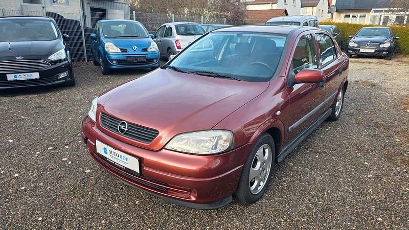 Gebraucht Opel Astra Edition 101 PS (74 kW) 2001 Braun Limousine