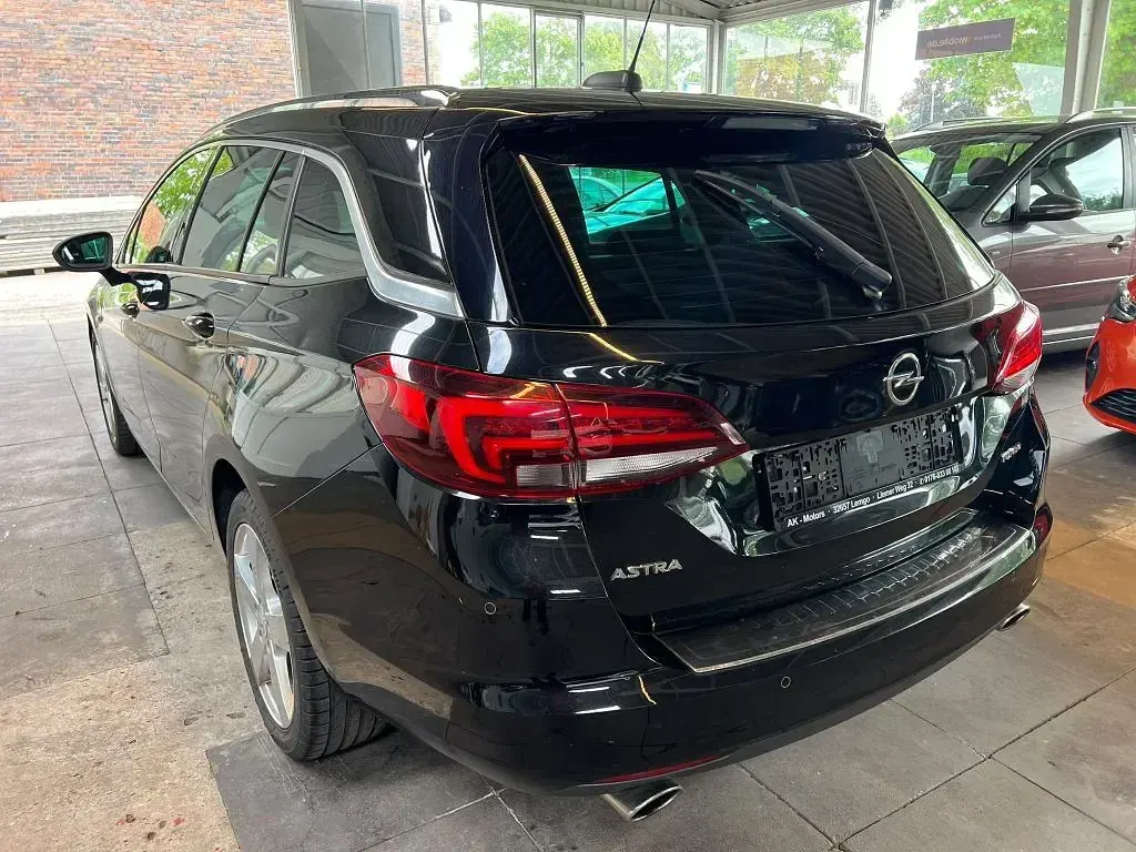 Gebraucht Opel Astra Dynamic 200 PS (147 kW) 2017 Limousine