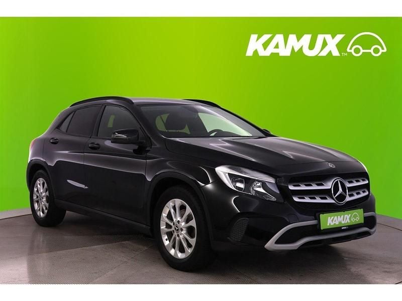 Schwarz Gebraucht 2019 Mercedes GLA180 SUV | 16.949 € (Guter Preis) - Bild 1/3