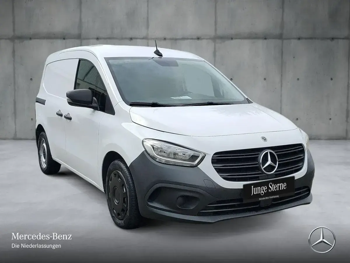 Gebraucht Mercedes Citan 110 95 PS (69 kW) 2022 Weiß Van / Kleinbus