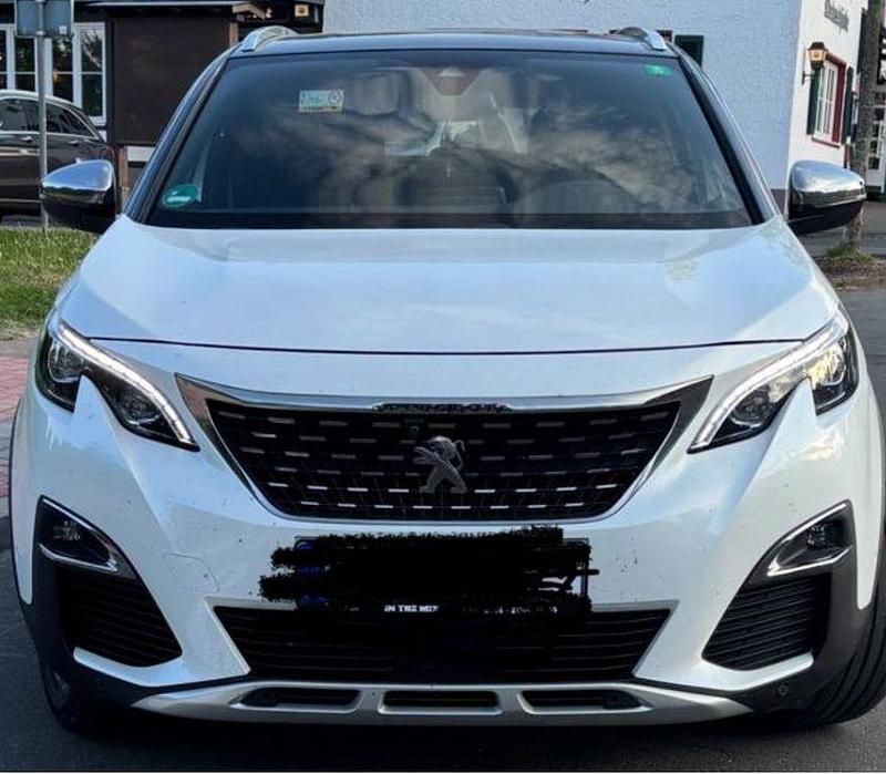Weiß Gebraucht 2018 Peugeot 3008 GT SUV | 21.000 € (Fairer Preis) - Bild 1/4