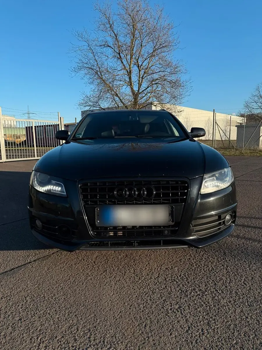 Używany Audi A4 Performance 239 KM (175 kW) 2011 Czarny Kombi