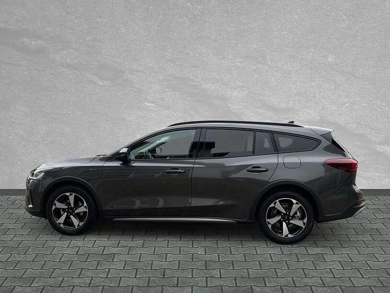 Neu Ford Focus Active 2026 Grau