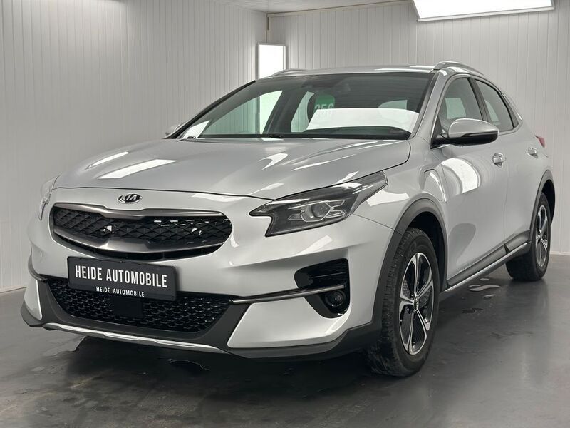 Silber Gebraucht 2021 Kia XCeed Vision SUV | 19.690 € (Fairer Preis) - Bild 1/4