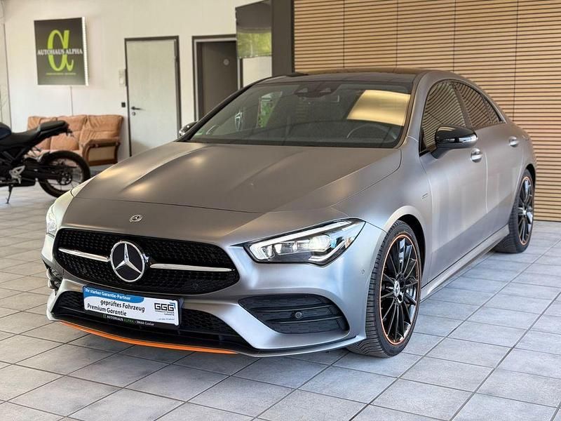 Gebraucht Mercedes CLA220 Edition 1 190 PS (139 kW) 2020 Grau Limousine