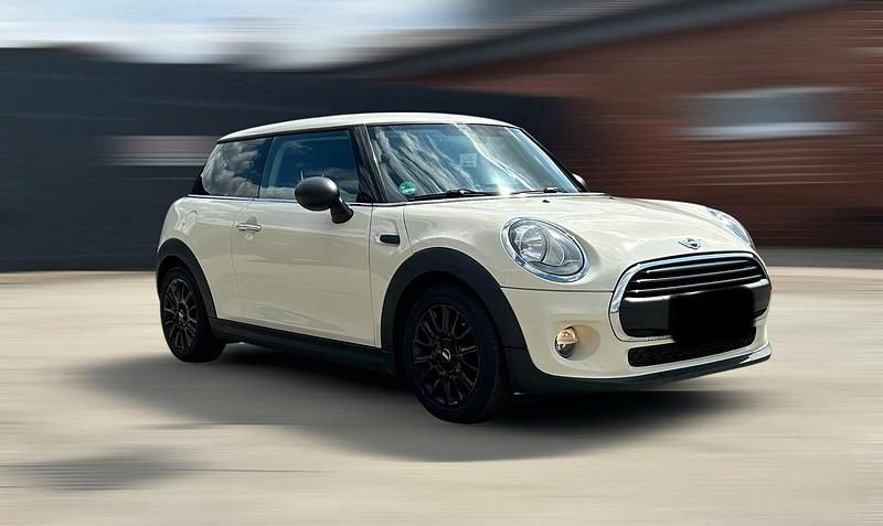 Beige Gebraucht 2015 Mini ONE Kleinwagen | 5.999 € - Bild 1/4