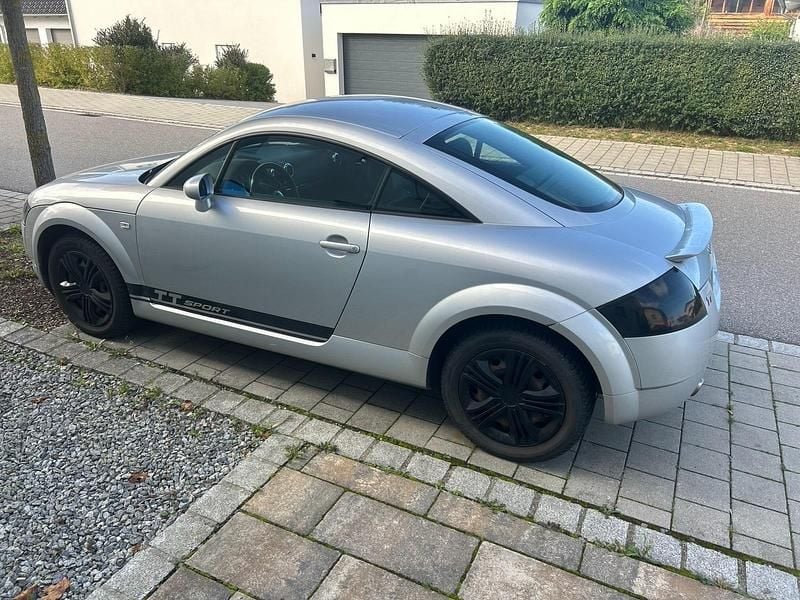 Andere farben Gebraucht 2001 Audi TT Coupé | 2.000 € (Guter Preis) - Bild 1/4