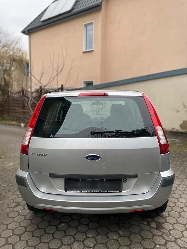 Gebraucht Ford Fusion 80 PS (58 kW) 2007 Grau Kleinwagen