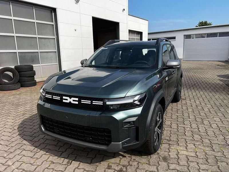 Zedergrün Neu 2025 Dacia Bigster Expression SUV | 28.990 € (Guter Preis) - Bild 1/4