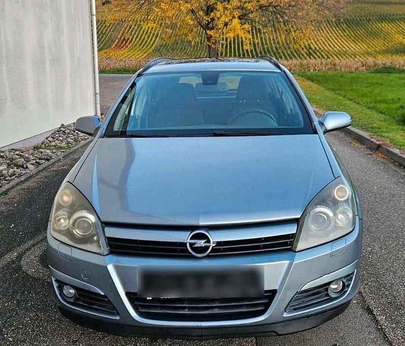 Grau Gebraucht 2005 Opel Astra Kombi | 899 € (Superpreis) - Bild 1/4