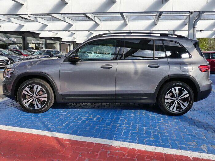 Gebraucht Mercedes GLB250 Progressive 224 PS (164 kW) 2020 Metalliclack mountaingrau SUV