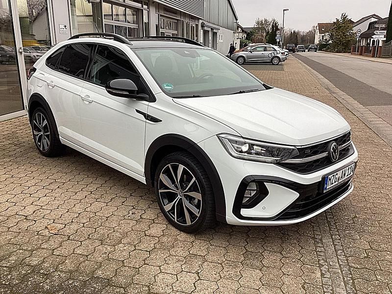 Gebraucht VW Taigo R-line 150 PS (110 kW) 2023 Pure whiteschwarz SUV