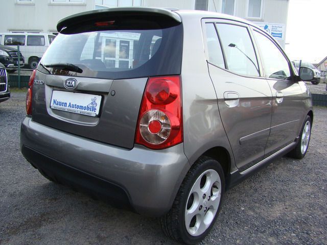 Gebraucht Kia Picanto 65 PS (47 kW) 2010 Braun metallic Kleinwagen