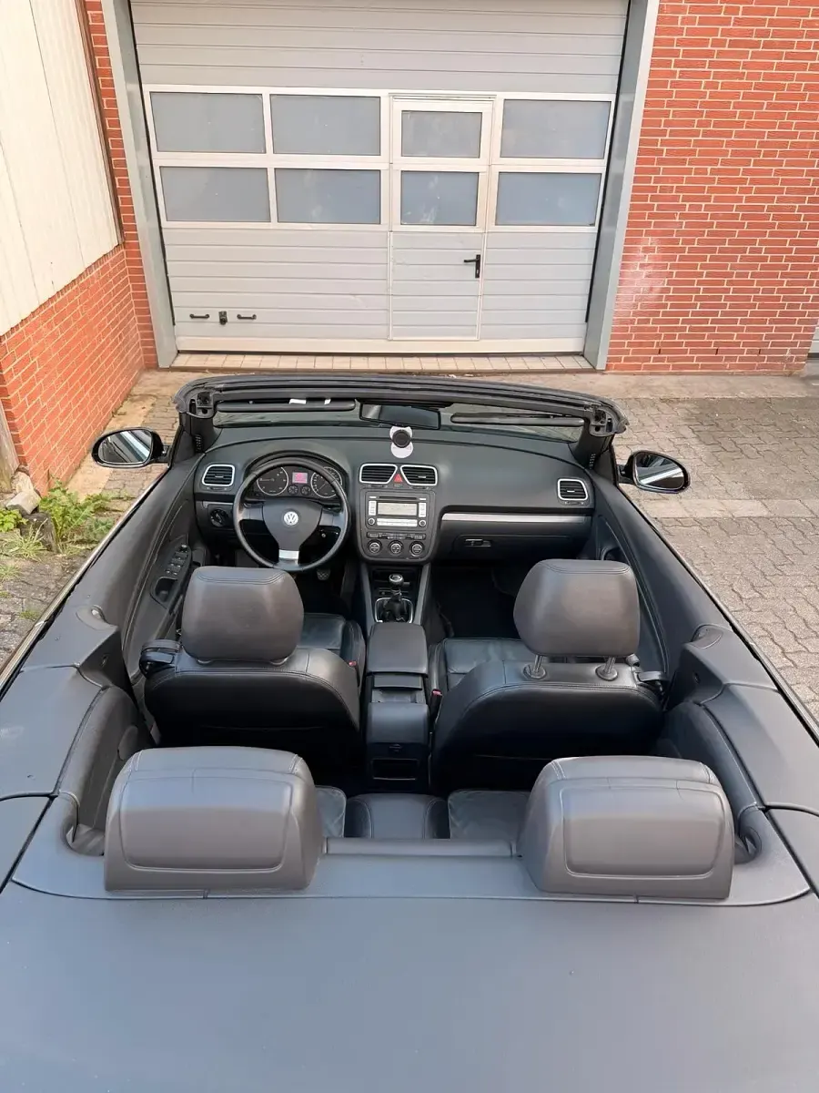 Gebraucht VW Eos 140 PS (102 kW) 2006 Schwarz Cabrio