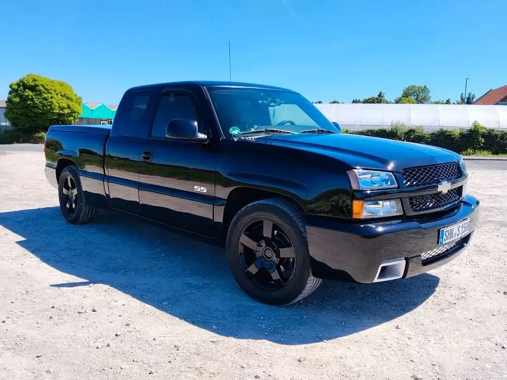 Gebraucht Chevrolet Silverado 349 PS (256 kW) 2004 Schwarz SUV