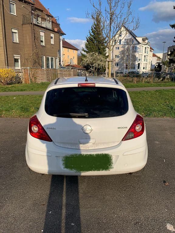 Gebraucht Opel Corsa Color Edition 75 PS (55 kW) 2010 Weiß Kleinwagen