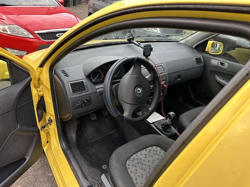 Gebraucht 2007 Skoda Fabia Classic Kleinwagen | 1.000 € (Guter Preis) - Bild 1/4