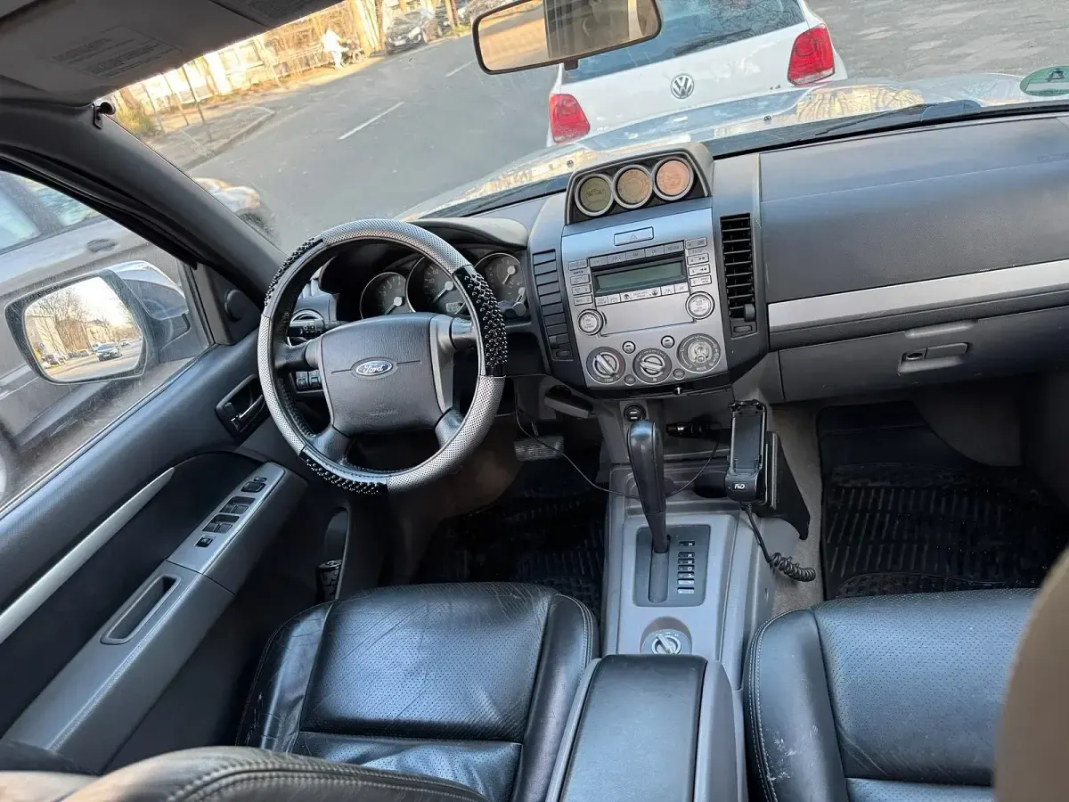 Gebraucht Ford Ranger 170 PS (125 kW) 2008 Grau Pickup