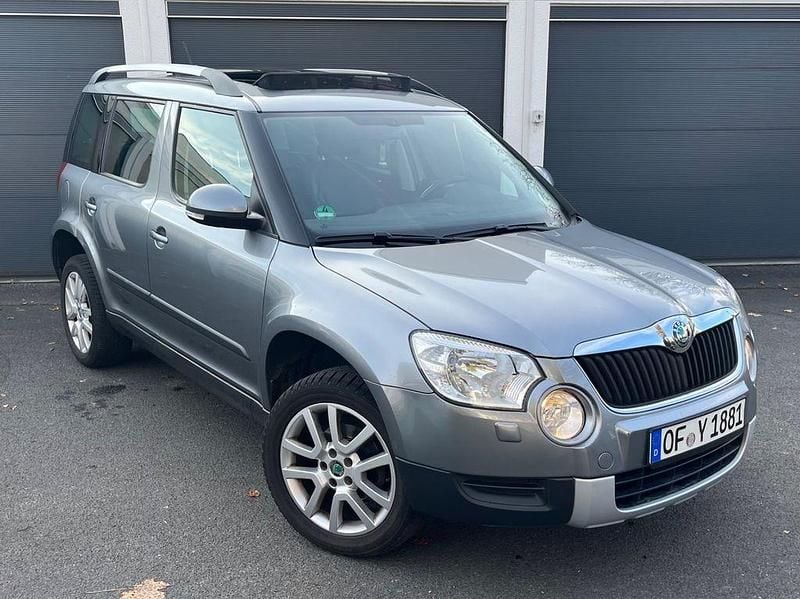 Gebraucht Skoda Yeti Elegance 105 PS (77 kW) 2011 Grau SUV