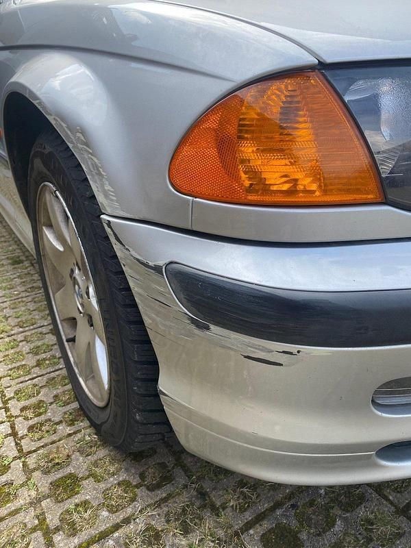 Gebraucht BMW 323 170 PS (125 kW) 1998 Silber Limousine