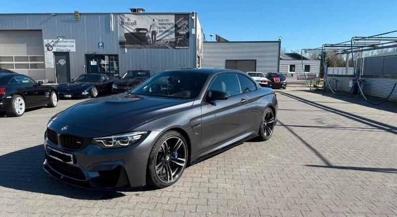 Grau Gebraucht 2019 BMW M4 Cabriolet Competition Edition Cabrio | 53.900 € (Guter Preis) - Bild 1/4