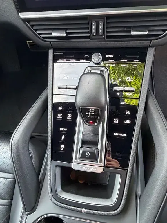 Gebraucht Porsche Cayenne Platinum Edition 441 PS (324 kW) 2023 Blau SUV