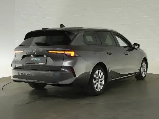 Gebraucht Opel Astra Elegance 131 PS (96 kW) 2023 Grau Kleinwagen