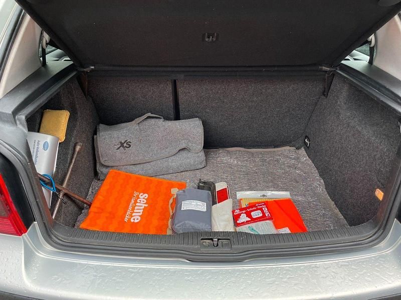 Gebraucht VW Golf IV Basis 109 PS (80 kW) 2000 Silber Coupé