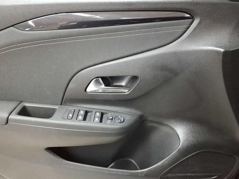 Gebraucht Opel Corsa 101 PS (74 kW) 2024 Karbon schwarz metallic Kleinwagen