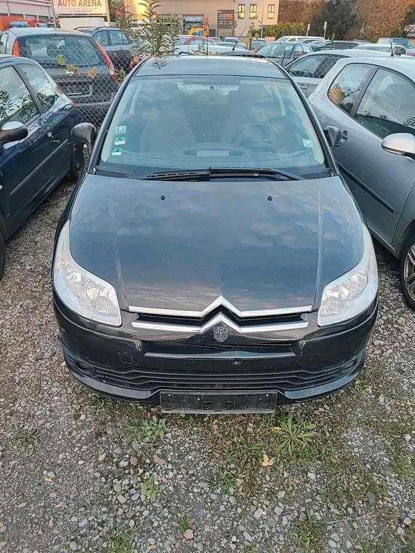 Schwarz Gebraucht 2007 Citroën C4 Kleinwagen | 1.000 € - Bild 1/4