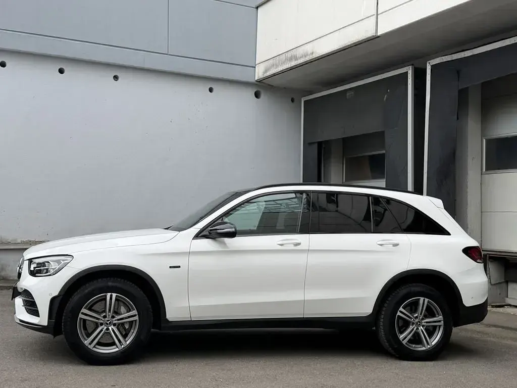 Gebraucht Mercedes GLC300 AMG 211 PS (155 kW) 2020 Polarweiã SUV