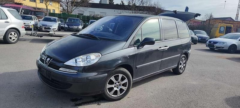 Gebraucht Peugeot 807 136 PS (100 kW) 2007 Schwarz/ grau Van / Kleinbus