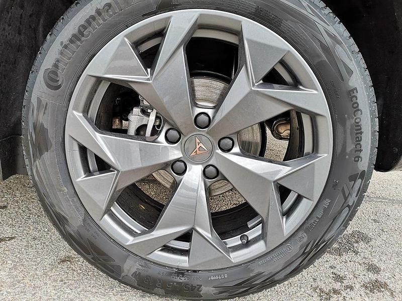 Neu Cupra Formentor 150 PS (110 kW) 2026 Grau SUV