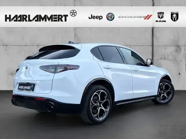 Gebraucht Alfa Romeo Stelvio Veloce 280 PS (205 kW) 2024 Bianco alfa, uni) (weiss SUV