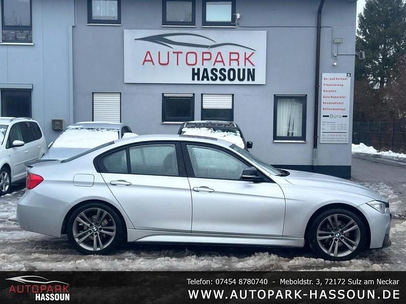 Gebraucht BMW 328 M Sport 243 PS (178 kW) 2013 Glaciersilber Limousine