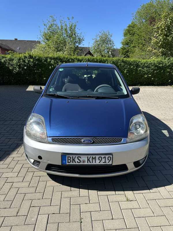 Gebraucht 2007 Ford Fiesta Kleinwagen | 800 € (Guter Preis) - Bild 1/4