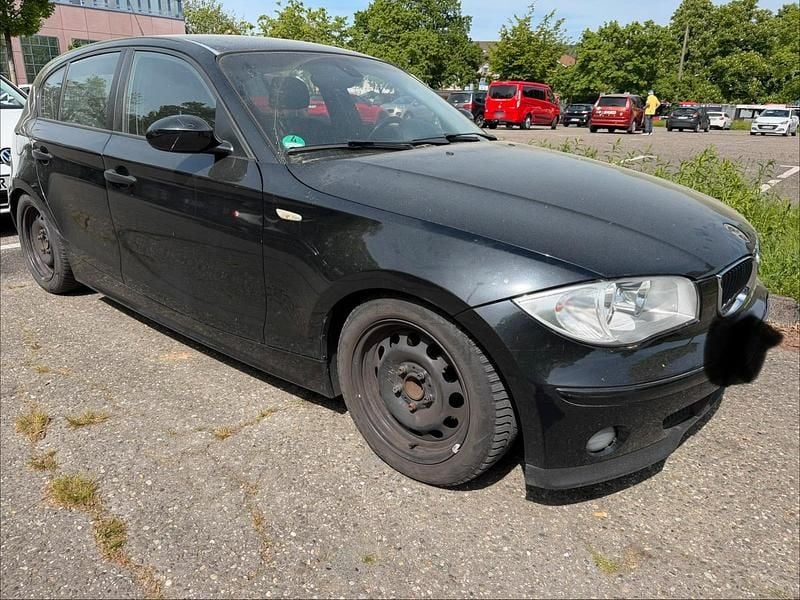 Używany BMW 118 129 KM (94 kW) 2005 Czarny Hatchback