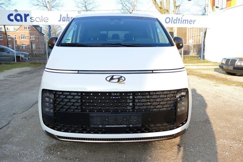 Weiß Gebraucht 2023 Hyundai Staria Signature Van | 43.000 € (Superpreis) - Bild 1/4