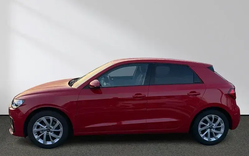 Gebraucht Audi A1 Sportback Advanced Plus 95 PS (69 kW) 2025 Rot Kleinwagen
