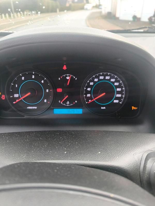 Gebraucht Chevrolet Captiva 184 PS (135 kW) 2014 Weiß SUV