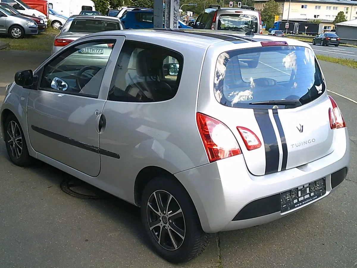 Gebraucht Renault Twingo Expression 75 PS (55 kW) 2012 Grau Kleinwagen